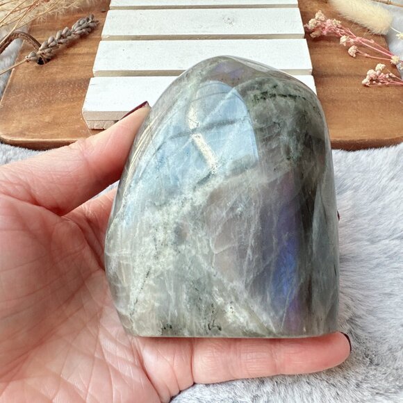 Beautiful Small Labradorite Free Form - Picture 6 of 9